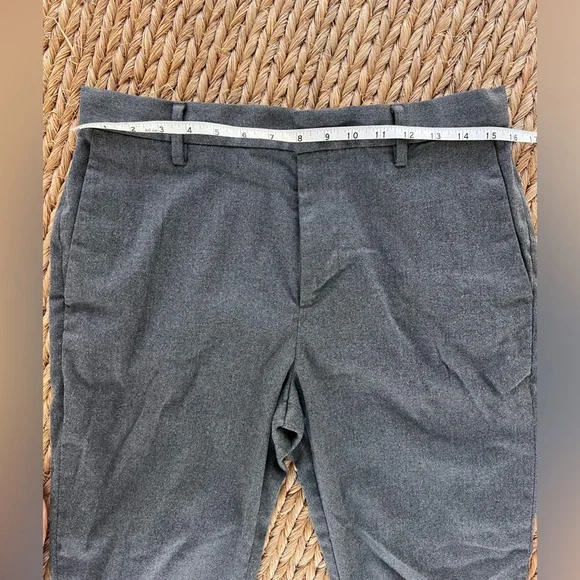 Banana Republic pants in charcoal gray, size 32 - Picture 5 of 7